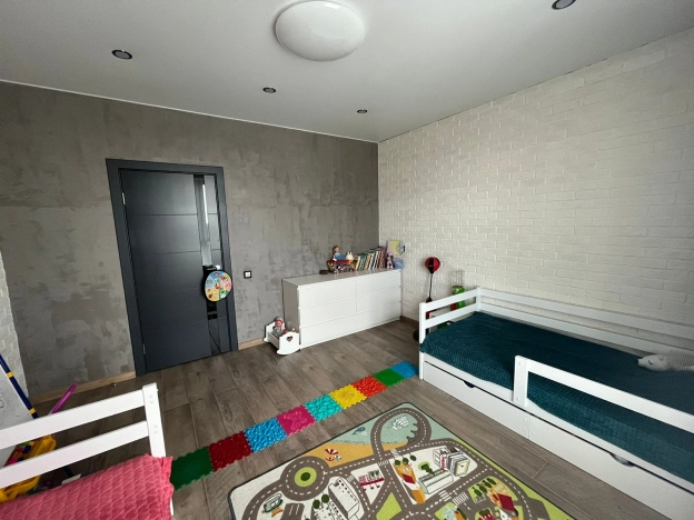 Купить квартиру в Тобольске. Вариант № 2647674, 7, площадь -  квм, цена 9000000 рублей