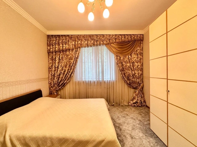 Купить квартиру в районе Дорогомилово в Москве. Вариант № 60323, 10, площадь -  квм, цена 41000000.0000 рублей