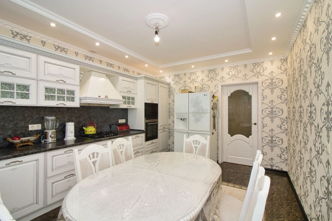 Купить дом в Микрорайоне Веризино в Владимире. Вариант № 5443621, 15, площадь -  квм, цена 30000000 рублей