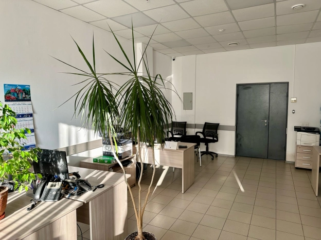 Снять коммерческую недвижимость в Новосибирске. Вариант № 31274, 2, площадь -  квм, цена 104750 рублей