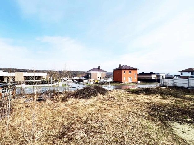 Купить земельный участок на улице 1-й Лиственный проезд в Пензе. Вариант № 19509, 5, площадь -  квм, цена 11500000 рублей