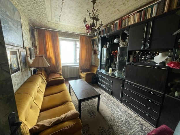 Купить трехкомнатную квартиру в районе Кировский в Санкт-Петербурге. Вариант № 3790419, 0, площадь -  квм, цена 11900000 рублей