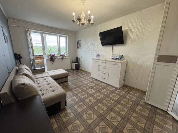 Купить двухкомнатную квартиру в Сыктывкаре. Вариант № 51738, 8, площадь -  квм, цена 3500000 рублей