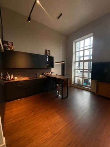 Купить двухкомнатную квартиру на улице Поляны в Москве. Вариант № 10622902, 1, площадь -  квм, цена 17900000 рублей