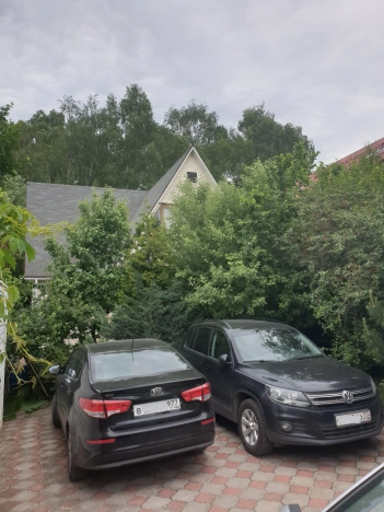 Купить дом в Москве. Вариант № 9833113, 4, площадь -  квм, цена 13000000 рублей