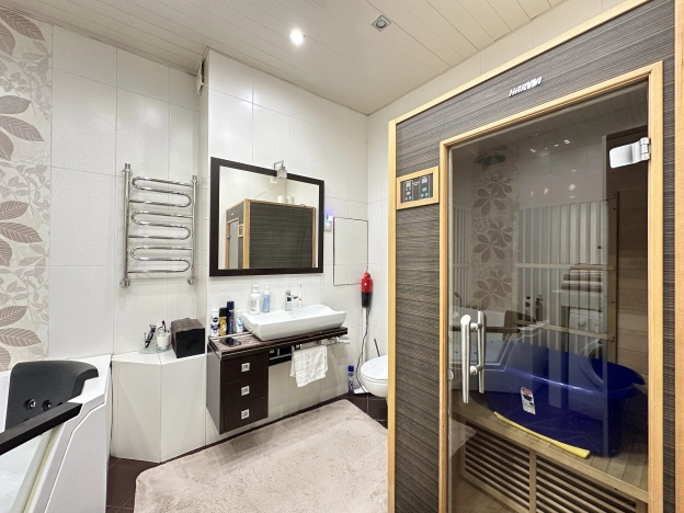 Купить трехкомнатную квартиру у метро Медведково в Мытищах. Вариант № 40070, 11, площадь -  квм, цена 24000000 рублей