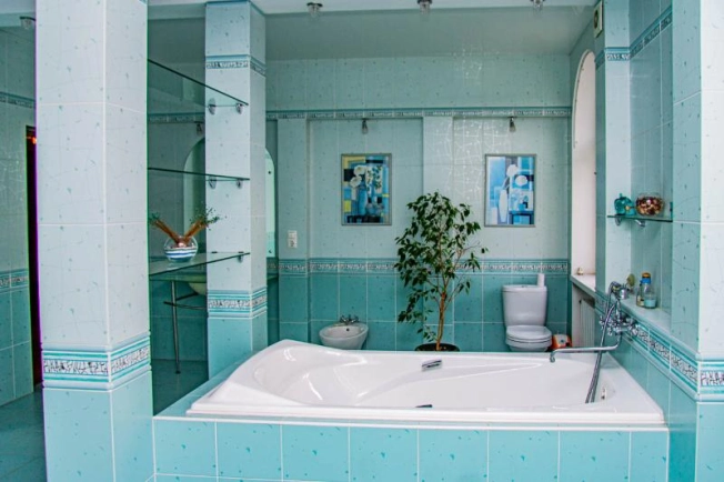 Купить дом на улице Вертковская в Новосибирске. Вариант № 2341, 24, площадь -  квм, цена 24500000 рублей