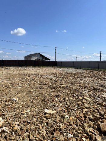 Купить земельный участок в Уссурийске. Вариант № 3353393, 6, площадь -  квм, цена 2650000 рублей