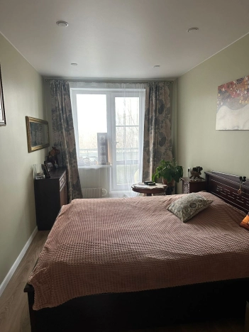 Купить квартиру в Москве. Вариант № 10438152, 2, площадь -  квм, цена 20100000 рублей