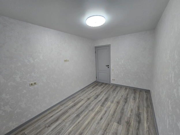 Купить квартиру в Москве. Вариант № 9222720, 3, площадь -  квм, цена 17300000 рублей