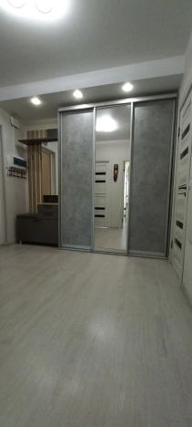 Купить однокомнатную квартиру в Санкт-Петербурге. Вариант № 10181473, 14, площадь -  квм, цена 18750000 рублей