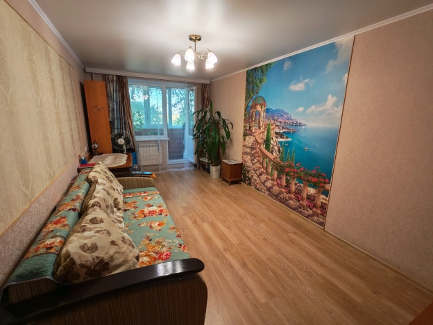 Купить четырехкомнатную квартиру в Микрорайоне 10-й в Белгороде. Вариант № 2649920, 15, площадь -  квм, цена 7900000 рублей