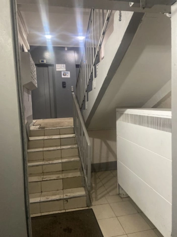 Купить квартиру в Москве. Вариант № 9967439, 8, площадь -  квм, цена 16800000 рублей