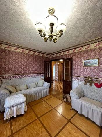 Купить многокомнатную квартиру в Архангельской области. Вариант № 21055, 15, площадь -  квм, цена 5750000 рублей