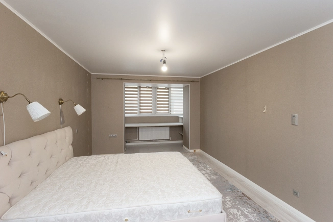 . Вариант № 2621749, 8, площадь - 72 квм, цена 9300000 рублей