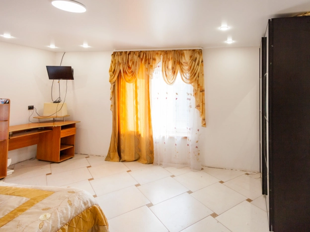 Купить дом на улице Благодарная в Бердске. Вариант № 12825, 17, площадь -  квм, цена 18500000 рублей