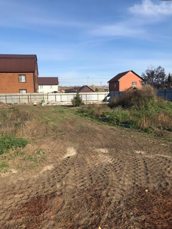 Купить земельный участок в Новосибирске. Вариант № 8299698, 8, площадь -  квм, цена 1840000 рублей