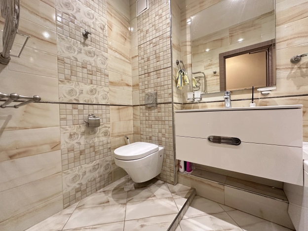 Купить двухкомнатную квартиру в районе Приморский в Санкт-Петербурге. Вариант № 5502799, 27, площадь -  квм, цена 14700000 рублей