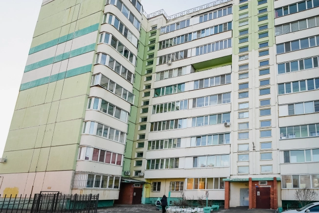 Купить однокомнатную квартиру в Омске. Вариант № 9172041, 19, площадь -  квм, цена 3999000 рублей