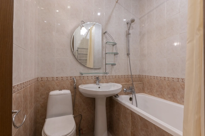 Купить четырехкомнатную квартиру в районе Сокол в Москве. Вариант № 19435, 17, площадь -  квм, цена 30600000 рублей