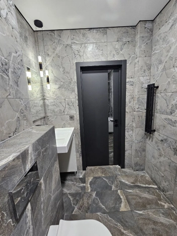 Купить квартиру в Тобольске. Вариант № 9280891, 10, площадь -  квм, цена 4150000 рублей