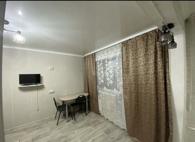 Купить квартиру на улице проезд Домостроителей в Тобольске. Вариант № 10861040, 5, площадь - квм, цена 3500000 рублей