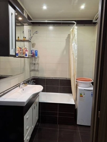 Купить квартиру в Москве. Вариант № 8051511, 9, площадь - квм, цена 15250000 рублей