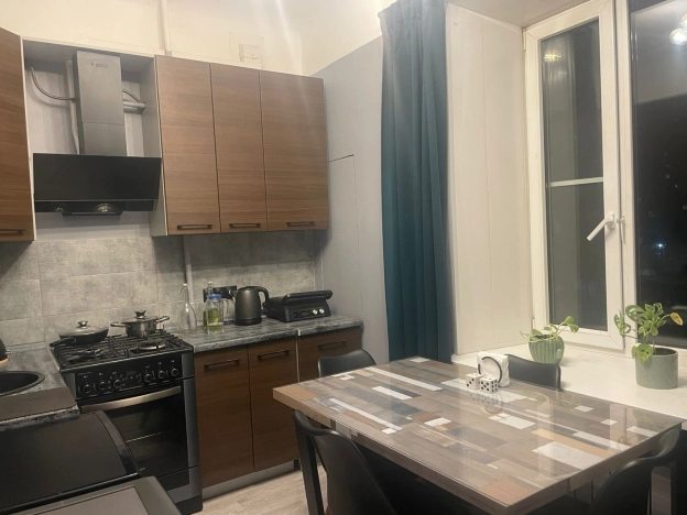 Купить трехкомнатную квартиру в Егорьевске. Вариант № 9994957, 1, площадь -  квм, цена 6800000 рублей