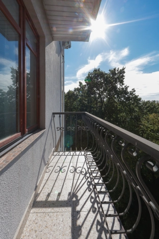 Снять квартиру на улице проспект Мира в Калининграде. Вариант № 5231646, 24, площадь -  квм, цена 140000 рублей