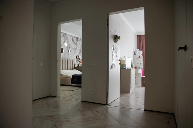 Купить четырехкомнатную квартиру на улице Мира в Новосибирской области. Вариант № 4156069, 34, площадь -  квм, цена 30000000 рублей