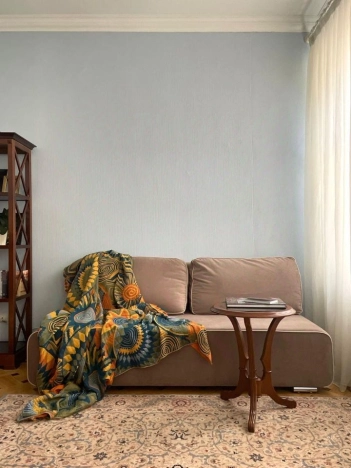 Купить однокомнатную квартиру на вторичке у метро Василеостровская в Санкт-Петербурге. Вариант № 436594, 12, площадь -  квм, цена 24750000 рублей