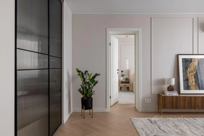 Купить квартиру в Москве. Вариант № 8430556, 23, площадь -  квм, цена 33600000 рублей