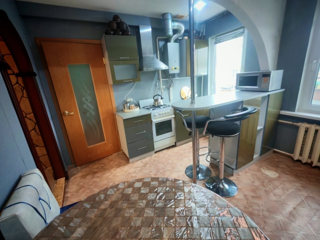 Купить квартиру в Коврове. Вариант № 9403208, 10, площадь -  квм, цена 3800000 рублей