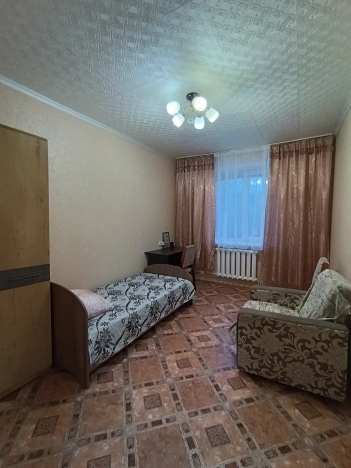 Снять квартиру в Тобольске. Вариант № 9777765, 5, площадь -  квм, цена 40000 рублей