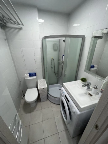 Купить квартиру у метро Домодедовская в Москве. Вариант № 9579810, 24, площадь - квм, цена 10900000 рублей