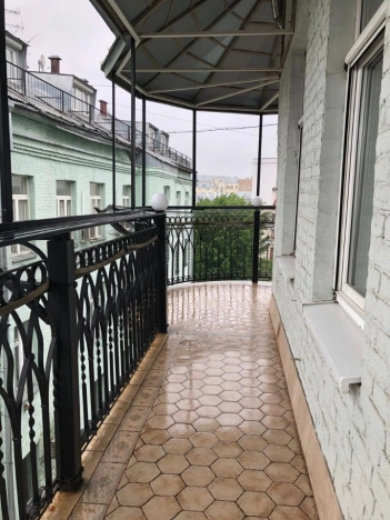 Купить квартиру в Москве. Вариант № 9813279, 14, площадь -  квм, цена 230000000 рублей