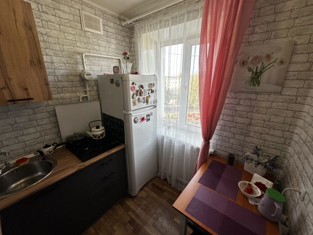 . Вариант № 16496, 5, площадь - 28.5 квм, цена 2380000 рублей