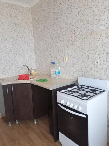 Купить однокомнатную квартиру на вторичке в Ростовской области. Вариант № 4228, 6, площадь -  квм, цена 3590000 рублей