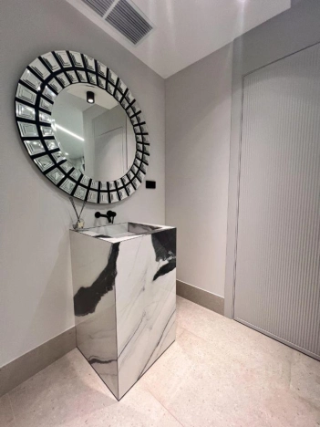 Купить квартиру в Москве. Вариант № 9238134, 21, площадь - квм, цена 50000000 рублей