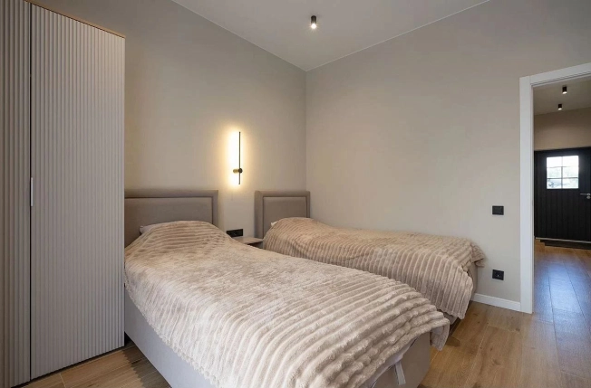 Купить дом в Санкт-Петербурге. Вариант № 3176642, 10, площадь -  квм, цена 13500000 рублей