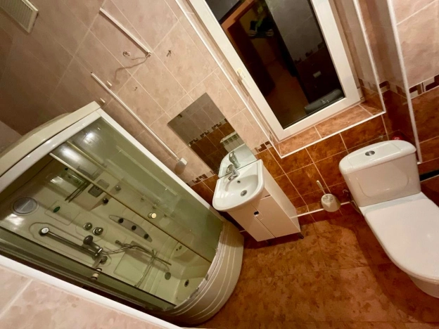 Купить дом на улице Гаккеля в Ростове-на-Дону. Вариант № 3965819, 17, площадь -  квм, цена 9999999 рублей