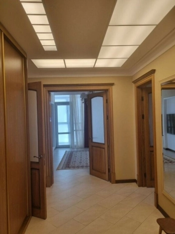 Купить квартиру в Москве. Вариант № 2177121, 12, площадь - квм, цена 85000000.0000 рублей