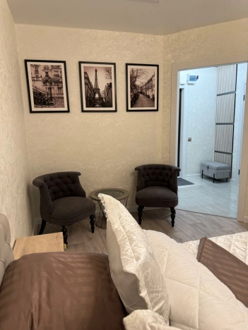 Снять квартиру в Тобольске. Вариант № 9884186, 14, площадь -  квм, цена 65000 рублей