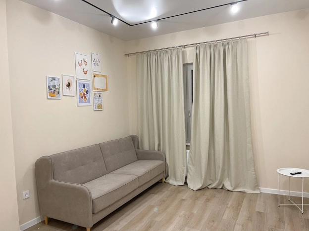 Снять квартиру в Тобольске. Вариант № 9612299, 4, площадь -  квм, цена 45000 рублей