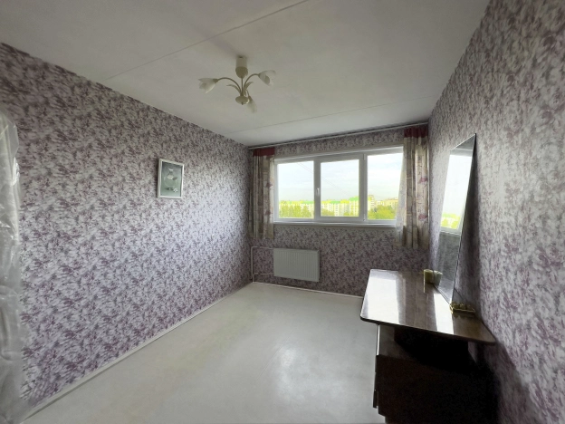 Купить трехкомнатную квартиру в районе Кировский в Санкт-Петербурге. Вариант № 8051824, 6, площадь -  квм, цена 8200000 рублей