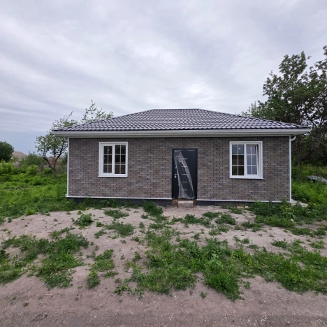 Купить дом на улице Садовая в Короче. Вариант № 51572, 18, площадь -  квм, цена 5200000 рублей