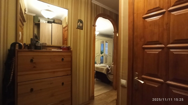 Купить квартиру в Москве. Вариант № 9238171, 17, площадь -  квм, цена 13100000 рублей