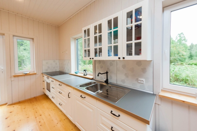 Купить дом в Петрозаводске. Вариант № 47081, 8, площадь -  квм, цена 7500000 рублей