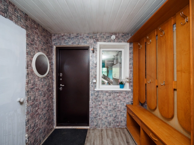 Купить дом в Омске. Вариант № 20756, 30, площадь -  квм, цена 5170000 рублей