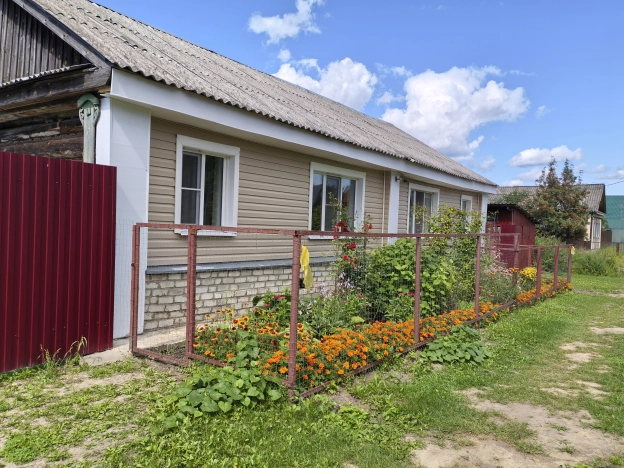 Купить дом на улице Ленина в Нижегородской области. Вариант № 1923799, 1, площадь -  квм, цена 3300000 рублей